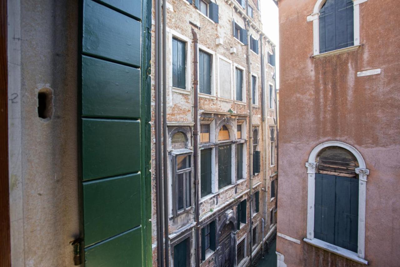 Ca Degli Avvocati Apartment Venice Luaran gambar