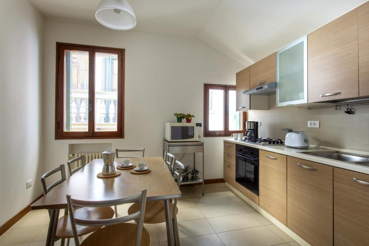 Ca Degli Avvocati Apartment Venice Luaran gambar
