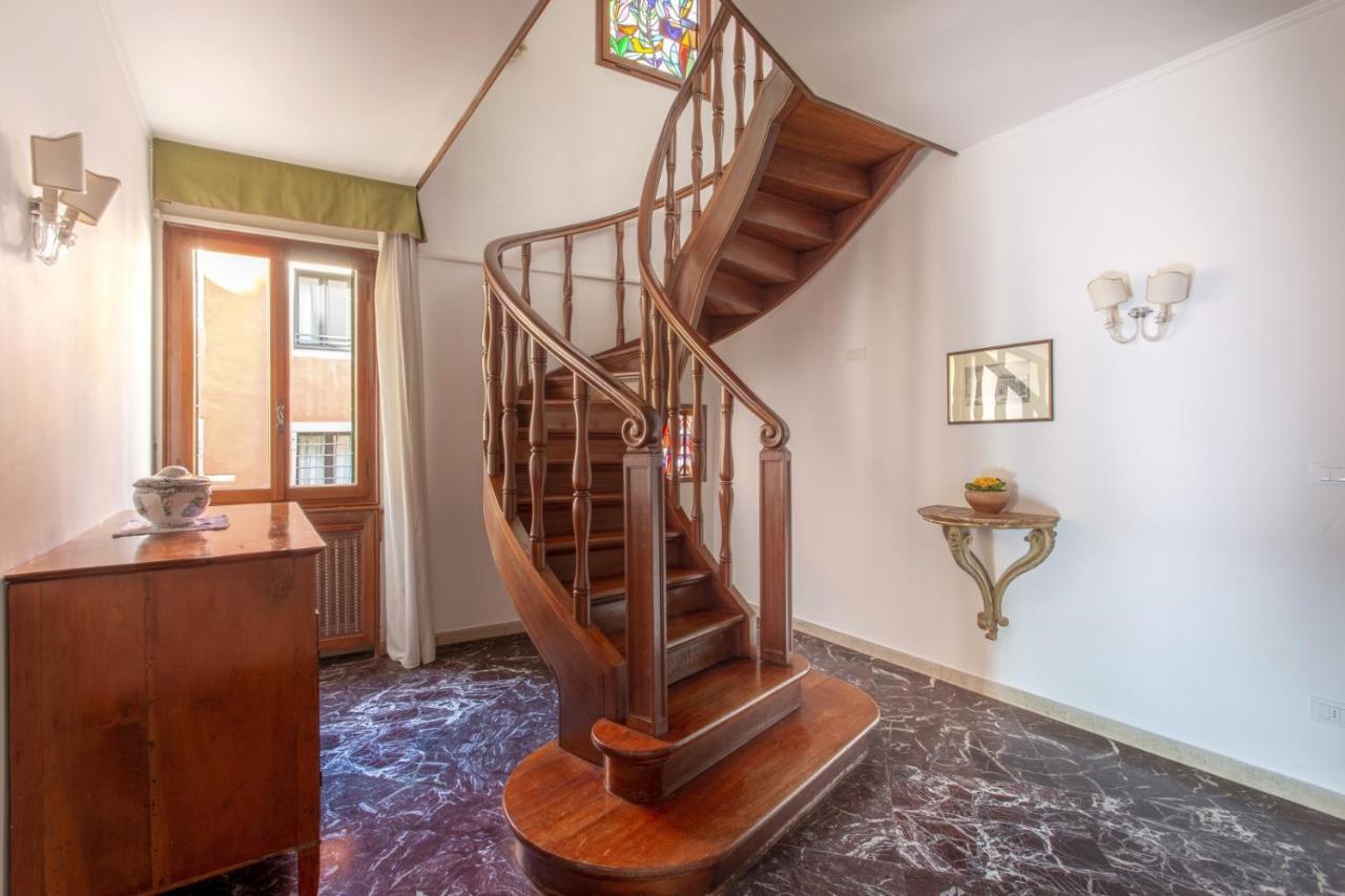 Ca Degli Avvocati Apartment Venice Luaran gambar